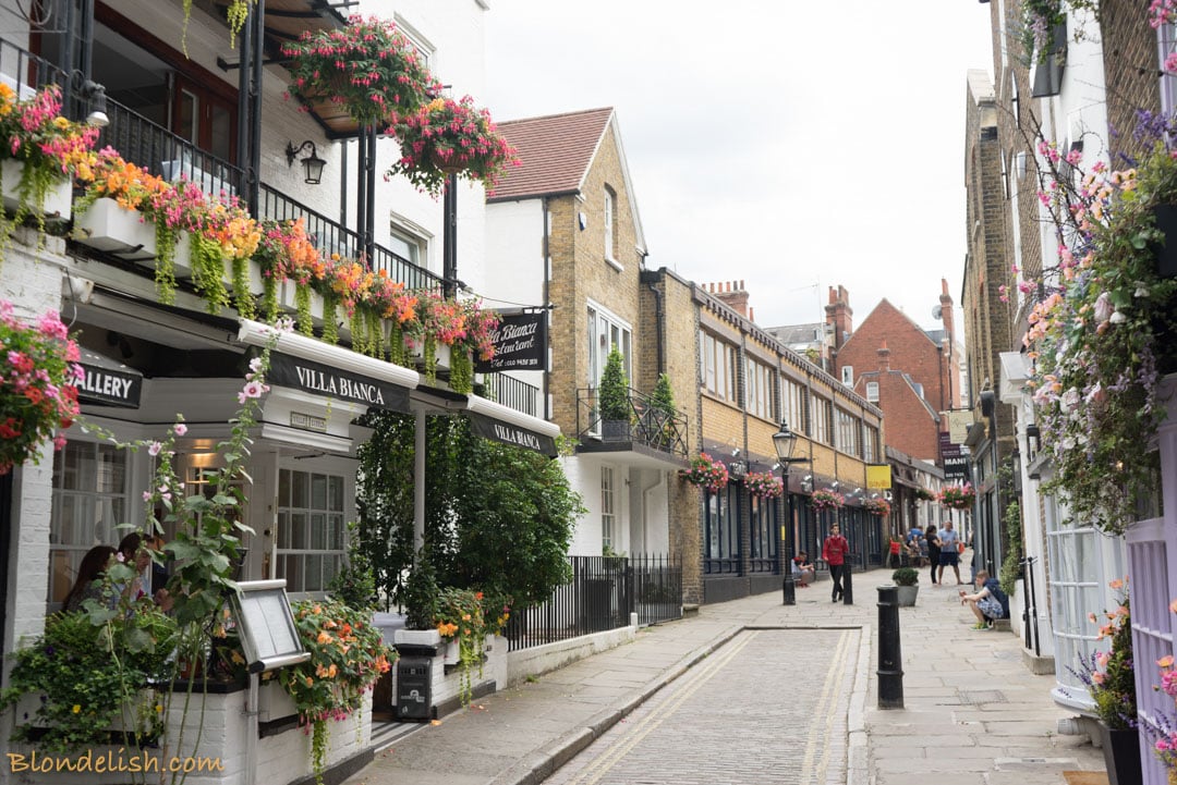 Street in Hampstead, Recipes, Travel, Lifestyle by Blondelish