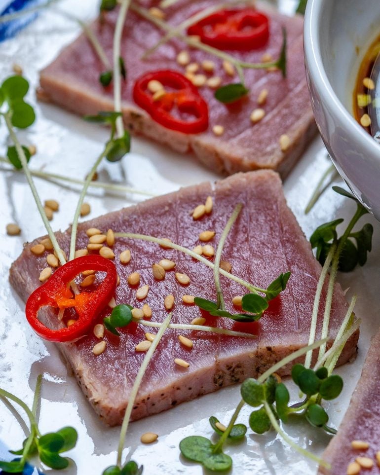 Seared Tuna Tataki Recipe (With Sesame And Soy Dressing)
