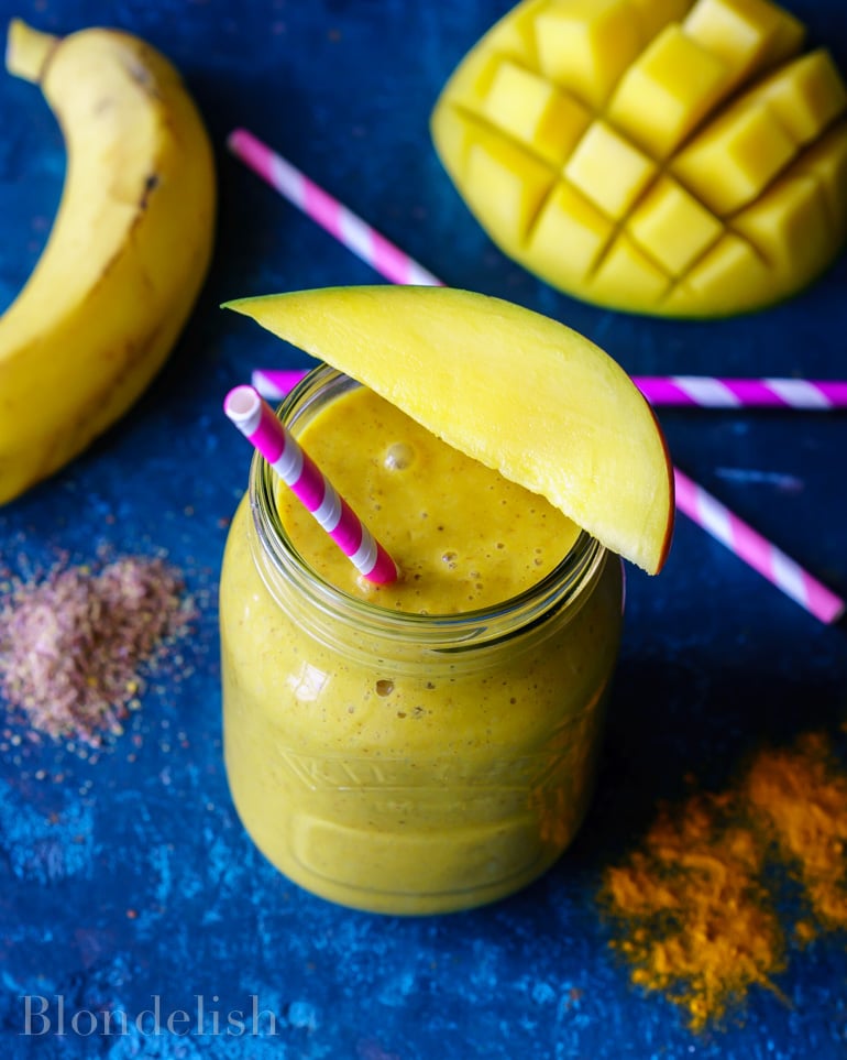 Healthy Smoothie Recipes - Turmeric and mango smoothie recipe 2