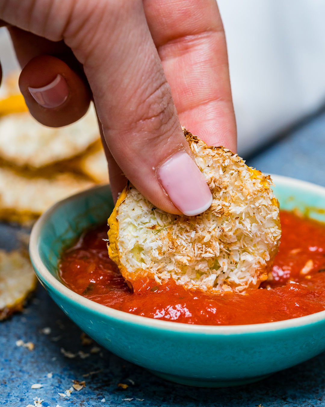 Baked Zucchini Chips With Shredded Coconut (Low Carb and Vegan)-8
