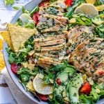 Salata De Pui Cu Avocado Si Sos Chimichurri - Reteta Video